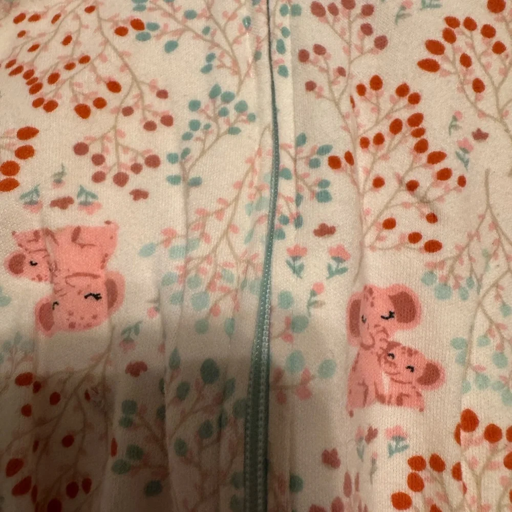 The peanutshell  0-3 months  set of 2 One Pieces Set - Floral and Animal Prints